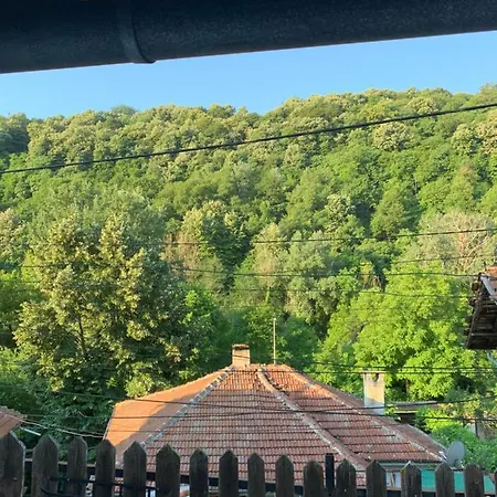 The Base- Balance Hub Konukevi *